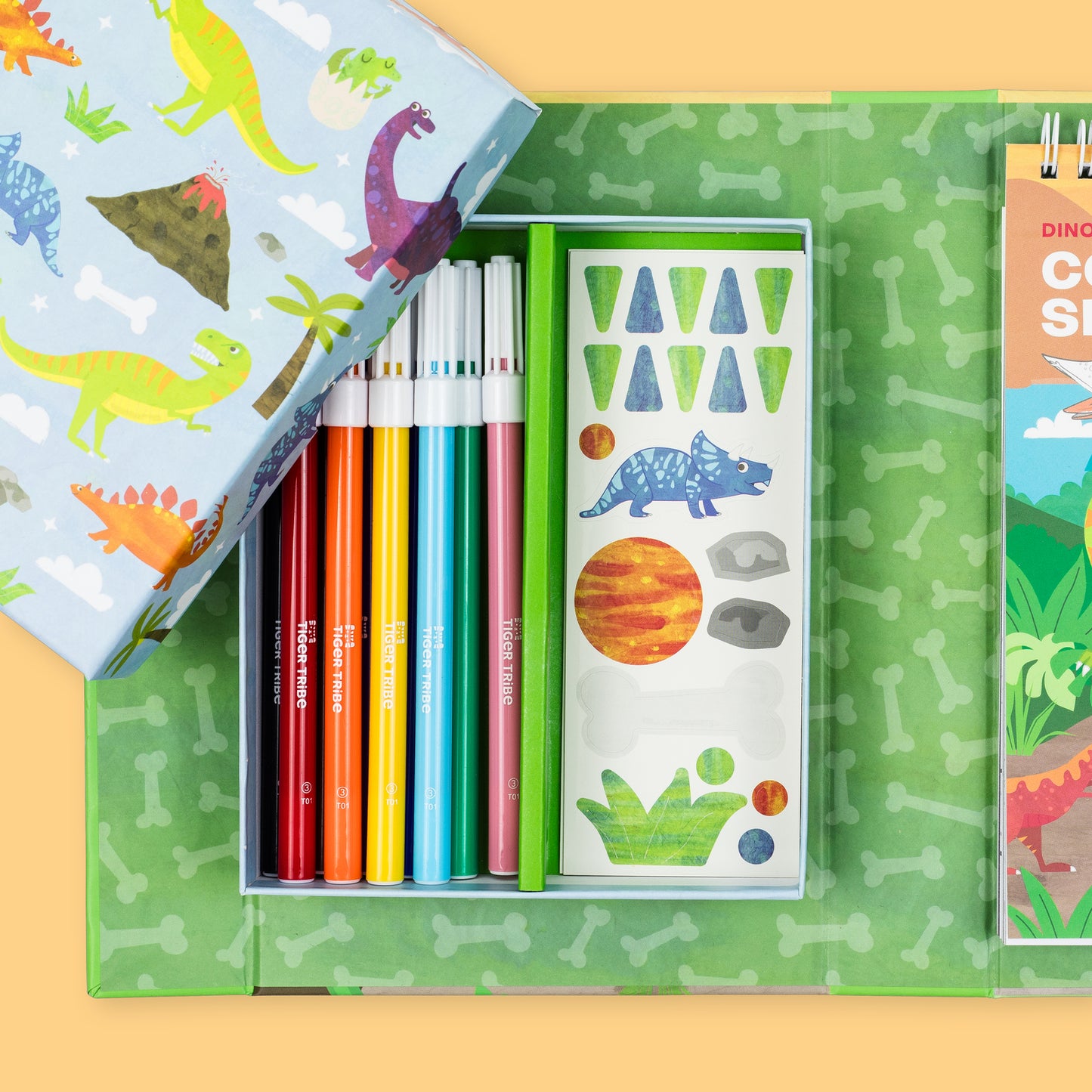 Colouring Set - Dinosuars