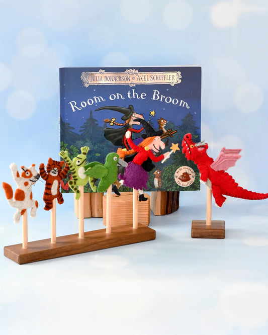 The Room On The Broom Finger Puppets Set
