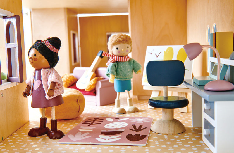 Wooden Doll - Ayana & Her Cat