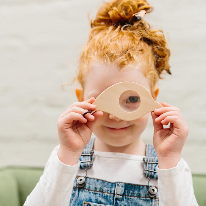 Iconic Leaf Magnifying Glass