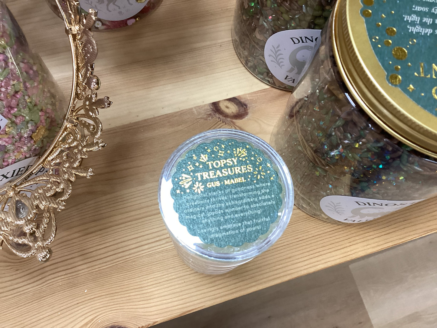 Topsy Treasures - Twinkle Trinket Tower