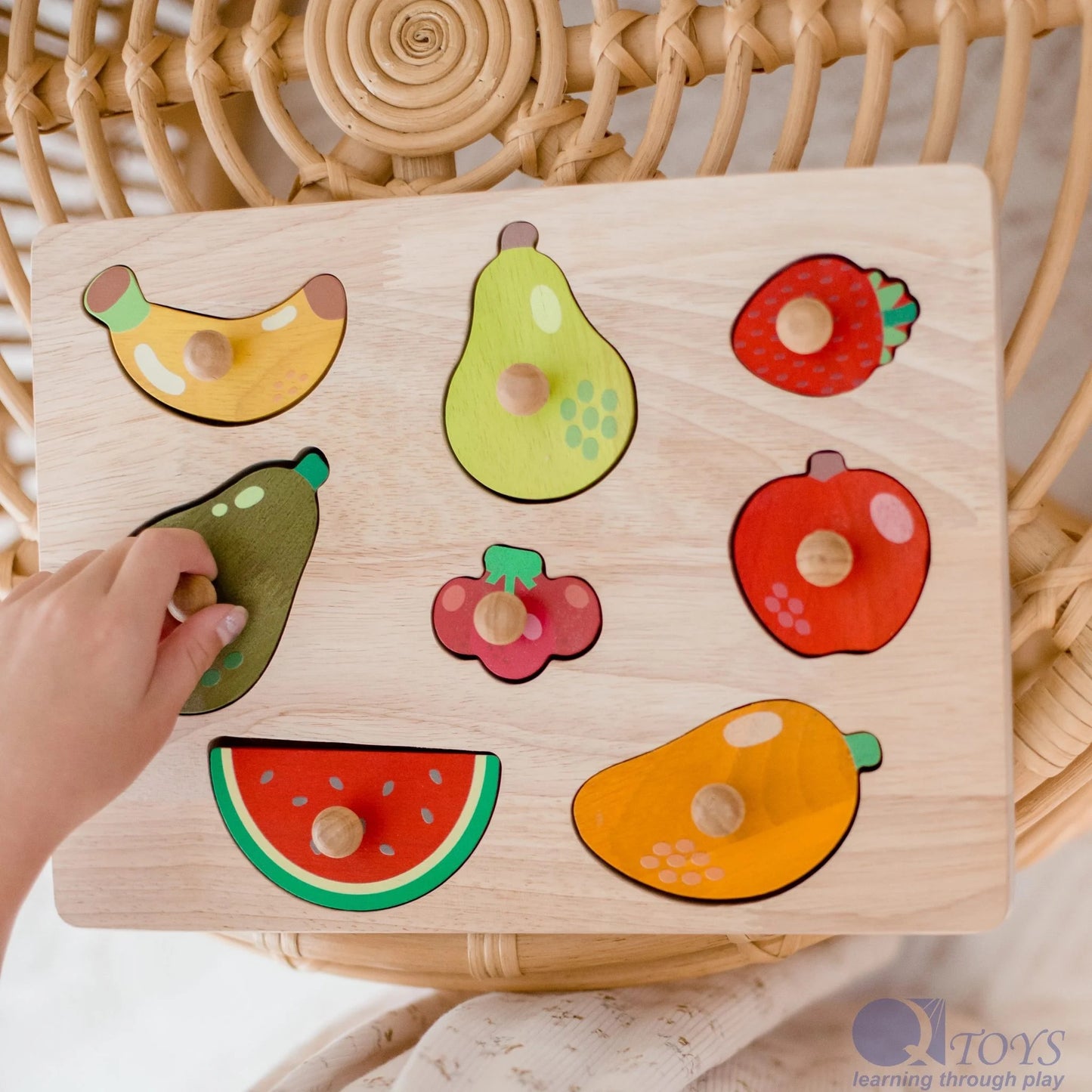 Fruit peg Puzzle