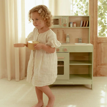 Little Dutch - Kitchen