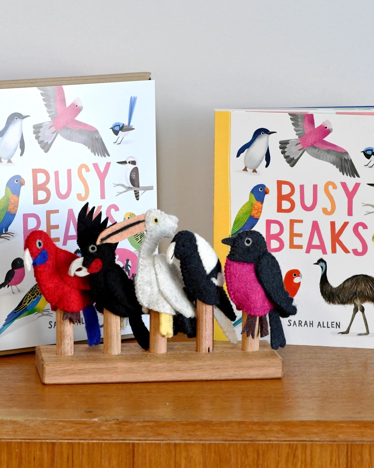 Busy Beaks Finger Puppets and Book Set