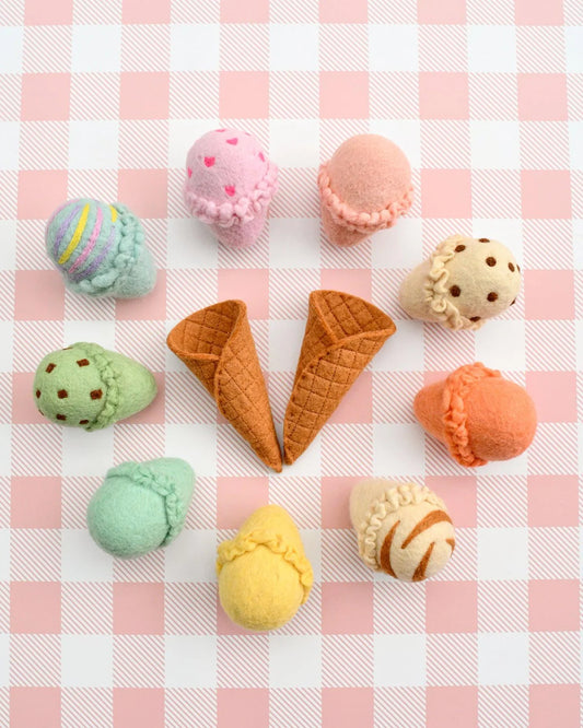 Felt Ice Cream Scoop Set - Waffle Cones and 9 Ice Cream Scoops