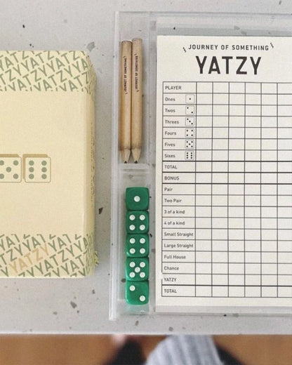 YATZY- THE CLASSIC DICE GAME
