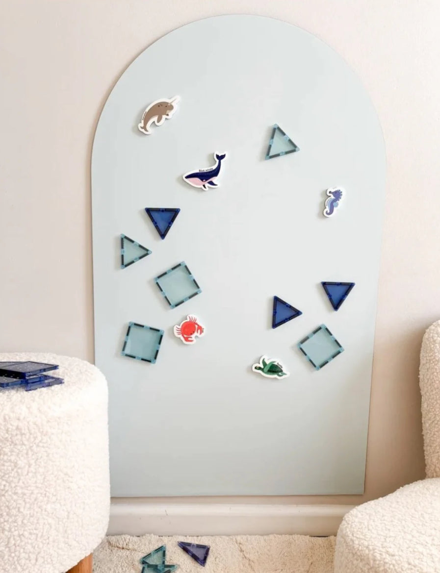 Magnetic Drawing Wall Decal