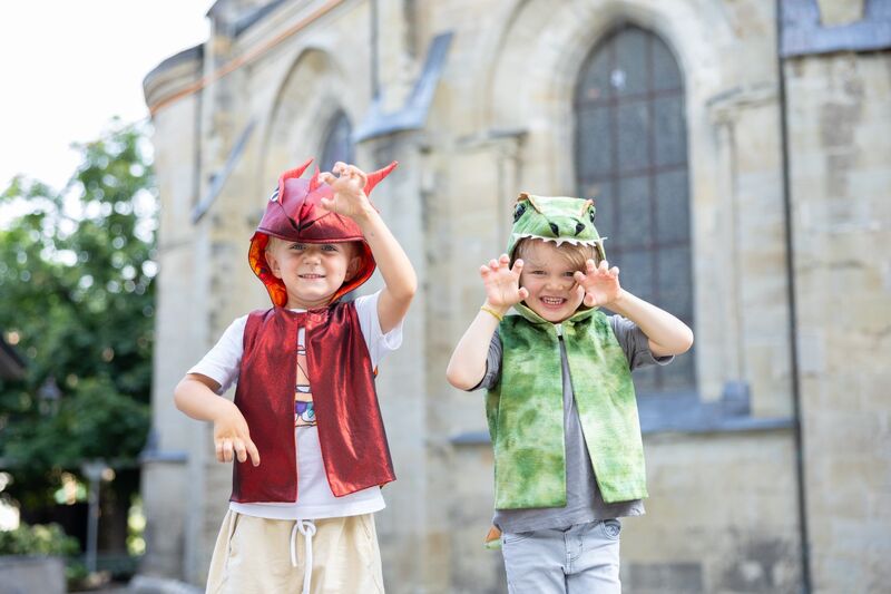 All Day Green Dino Vest Size 3-4