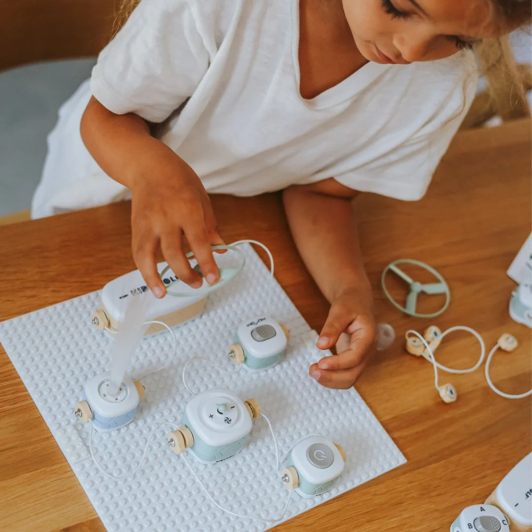 KIDYELEC STARTER- MY FIRST ELECTRICAL KIT