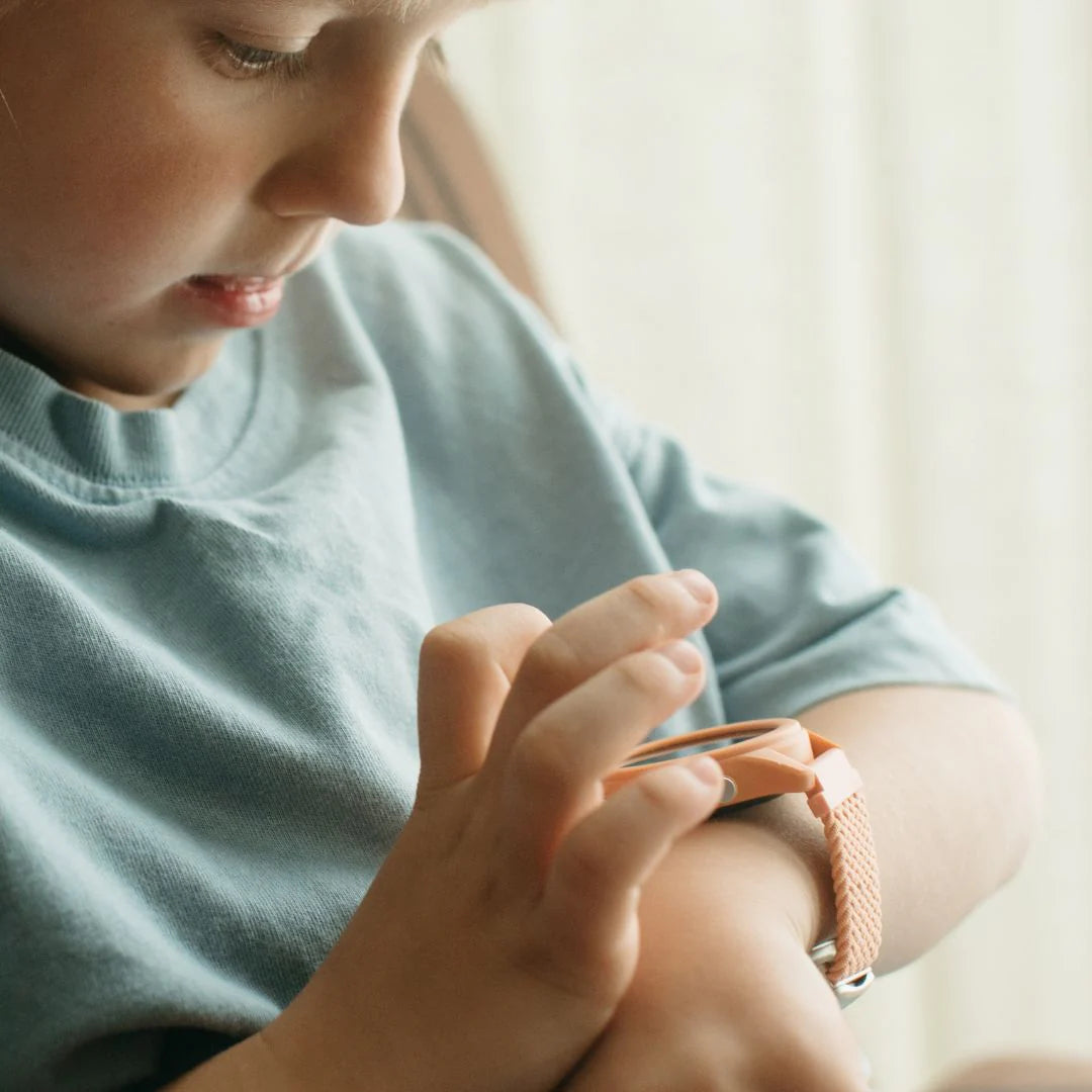 K-WATCH- INTERACTIVE WATCH