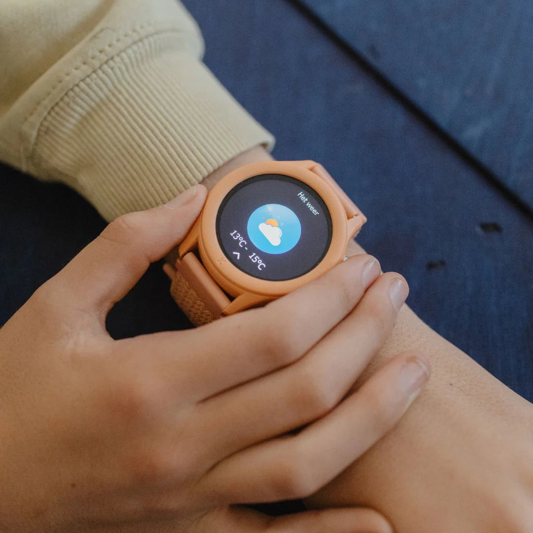 K-WATCH- INTERACTIVE WATCH