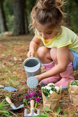 Outdoor Gardening Bag with Tools - Lifestyle colourway