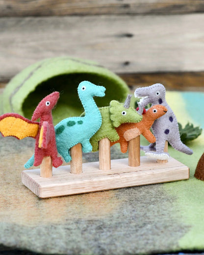 DINOSAUR FINGER PUPPETS SET