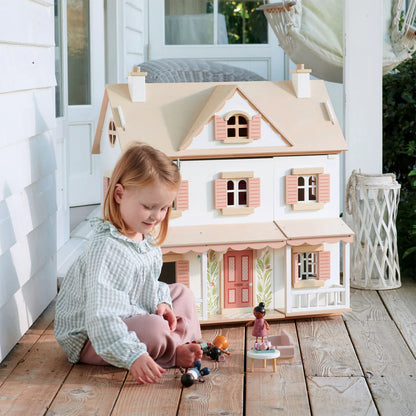 Humming Bird Doll House - (Local Pick up Only)