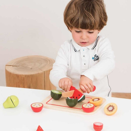 Cutting meal - Fruit