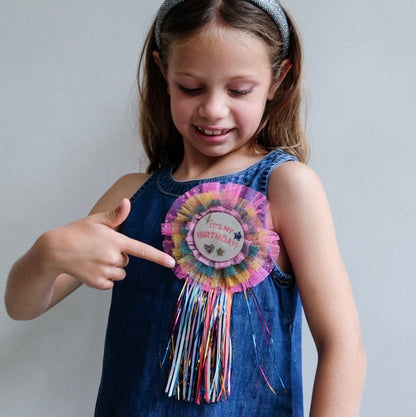 Diva Wow Birthday Badge