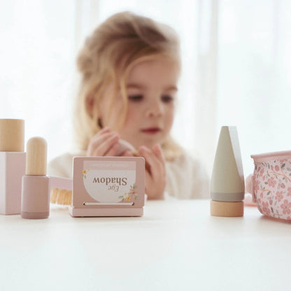 Wooden Make-up Set