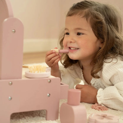 Little Dressing Table with Mirror