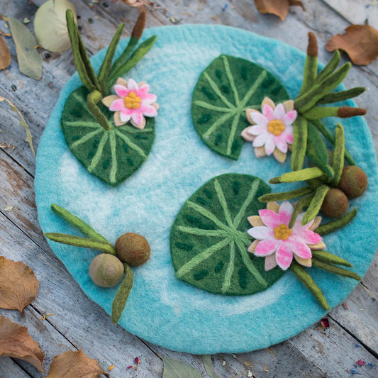 Lily Pad Pond Felt Habitat- Felt Mat (For Gus+Mabel Tray)