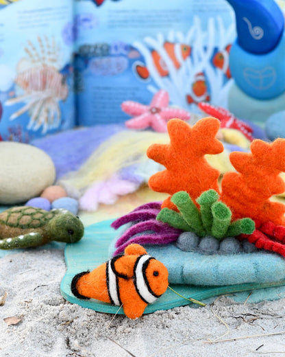 Felt Coral Reef with Clownfish Set