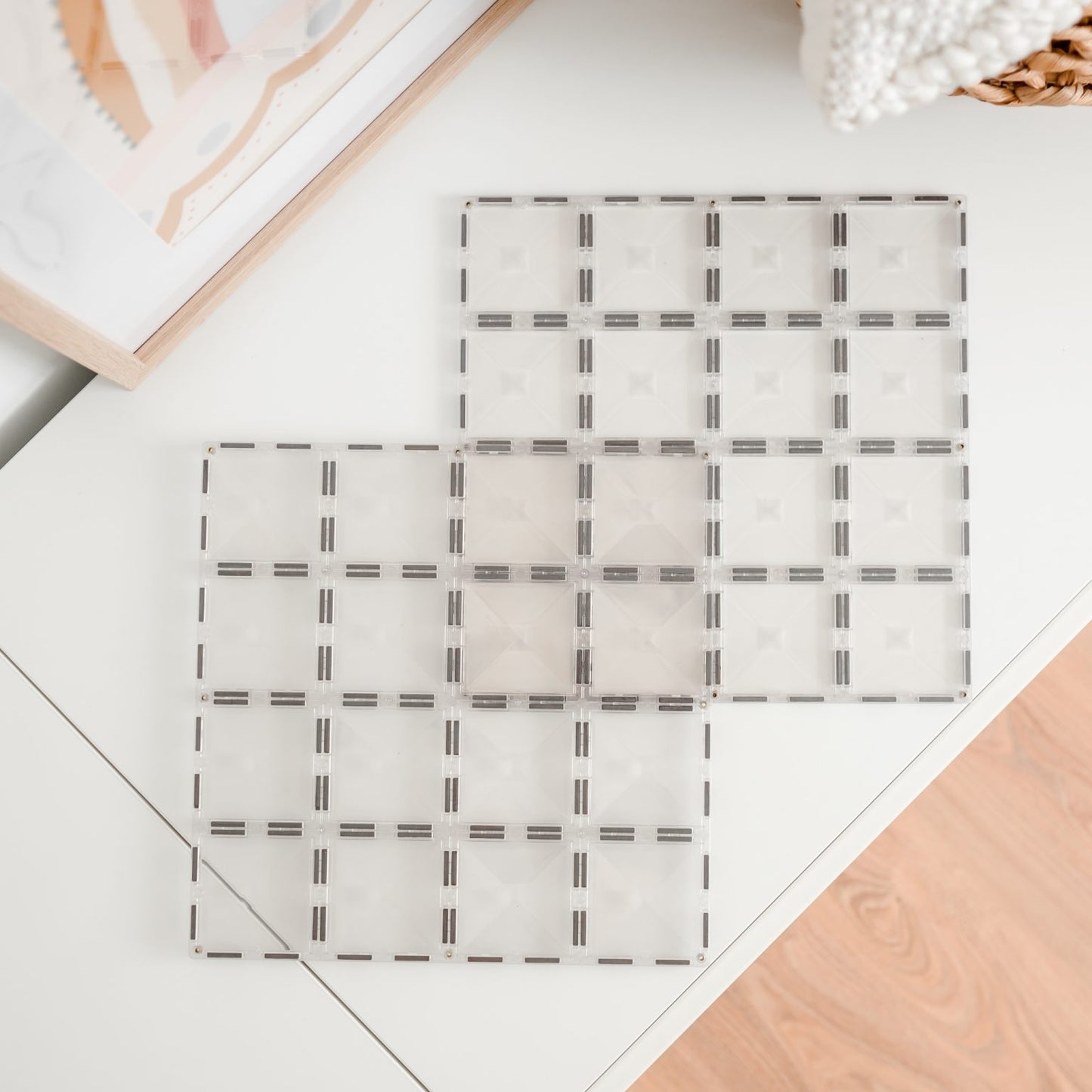 2 Piece Clear Base Plate Pack - Connetix Tiles